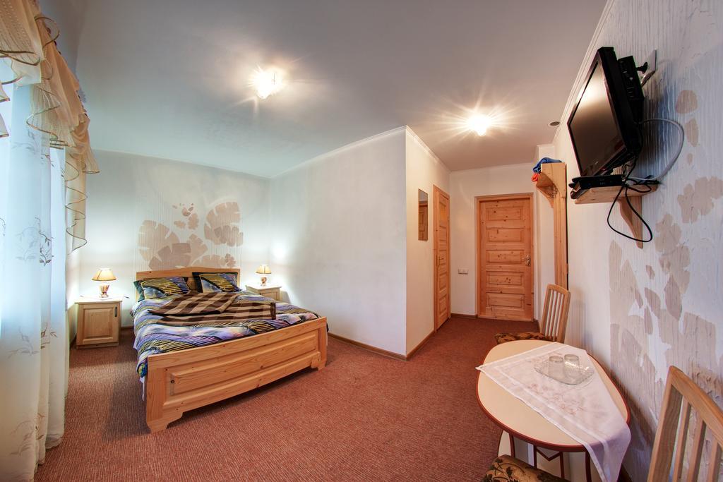 Pektoral Hotel Bukovel Room photo